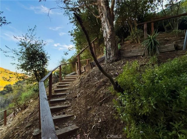 21656 Las Flores Heights, Malibu, CA 90265