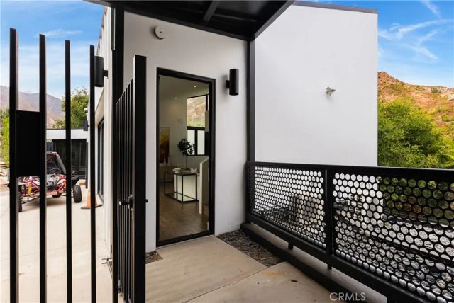 21656 Las Flores Heights, Malibu, CA 90265
