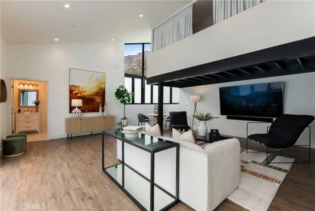 21656 Las Flores Heights, Malibu, CA 90265