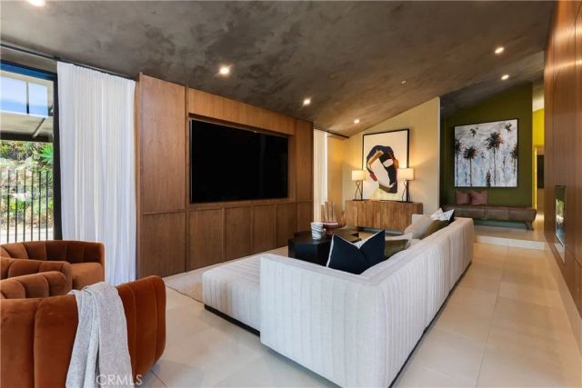 21656 Las Flores Heights, Malibu, CA 90265