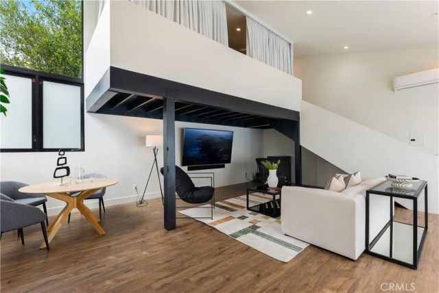 21656 Las Flores Heights, Malibu, CA 90265
