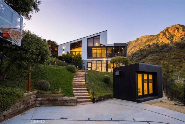 21656 Las Flores Heights, Malibu, CA 90265
