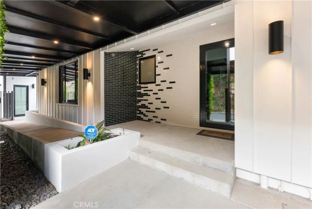 21656 Las Flores Heights, Malibu, CA 90265