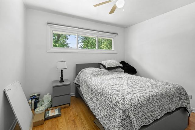1015 S Leslie Lane, Villa Park, IL 60181