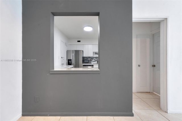 5151 Collins Ave 925, Miami Beach, FL 33140