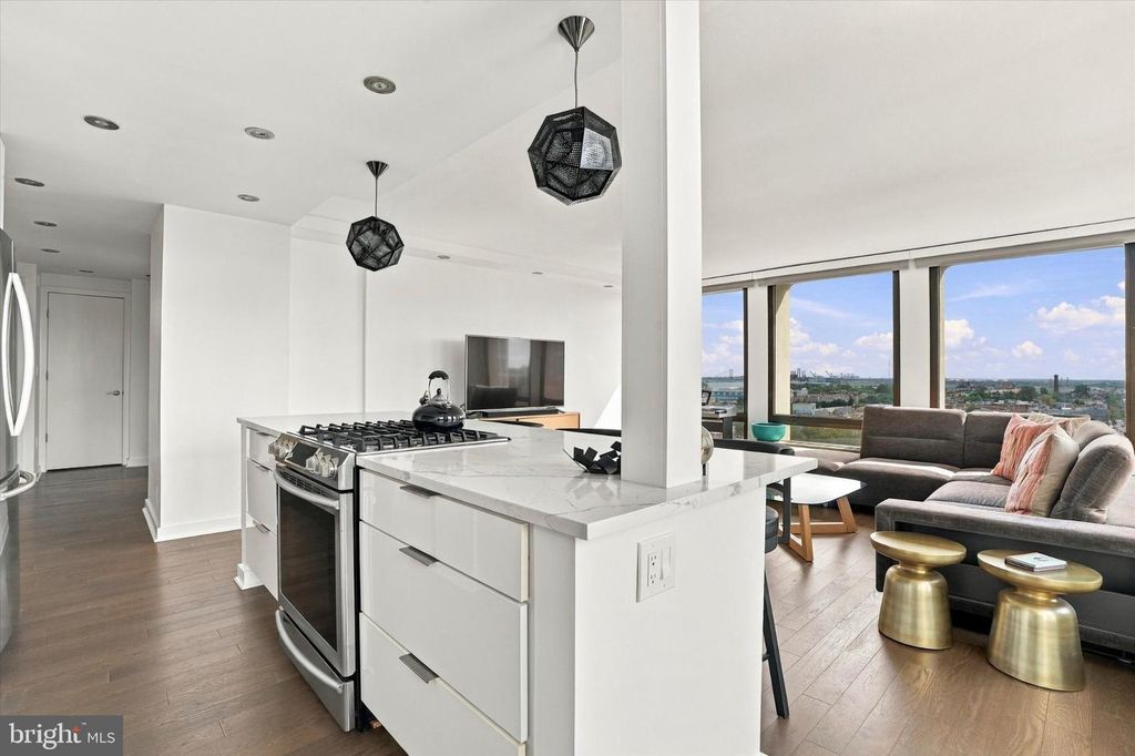 220 LOCUST ST #12GS, Philadelphia, PA 19106 — photo 5