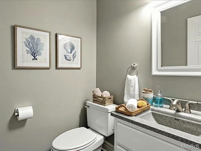 230 Plaza Gardens Court 5B, Camdenton, MO 65020