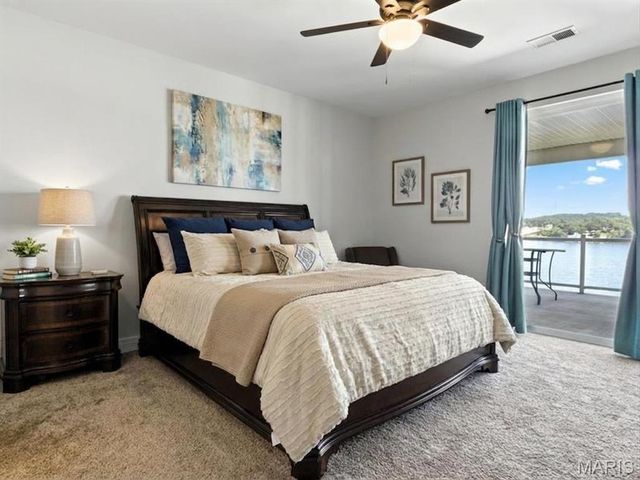 230 Plaza Gardens Court 5B, Camdenton, MO 65020