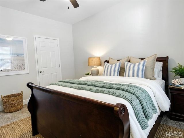 230 Plaza Gardens Court 5B, Camdenton, MO 65020