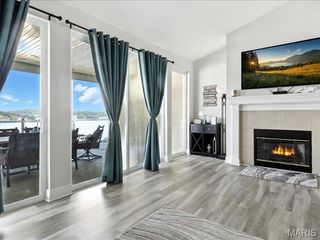 230 Plaza Gardens Court 5B, Camdenton, MO 65020