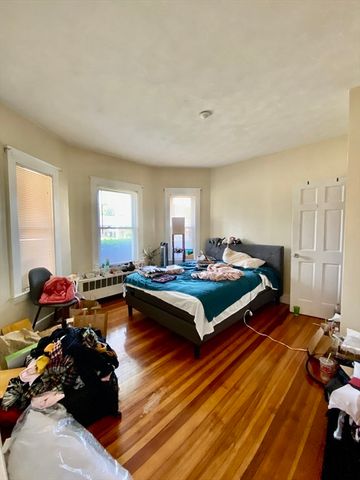 258 Belmont St 1, Watertown, MA 02472