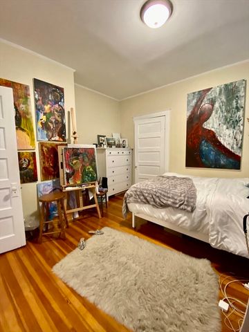 258 Belmont St 1, Watertown, MA 02472