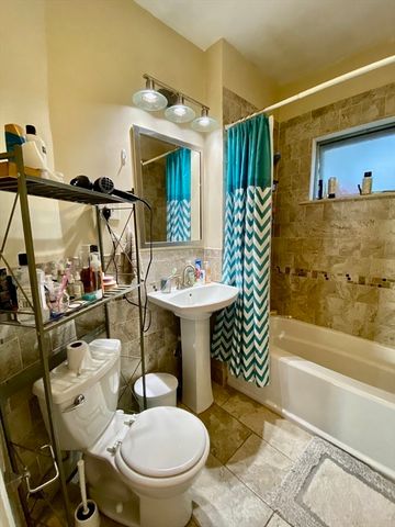 258 Belmont St 1, Watertown, MA 02472