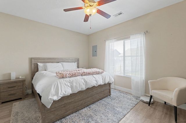 3308 E Aster St, Derby, KS 67037