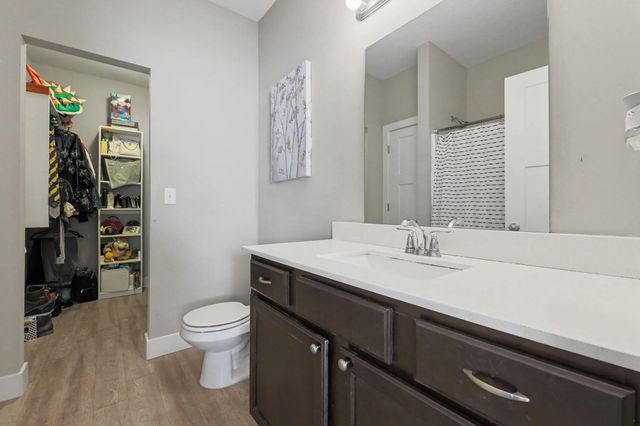 3308 E Aster St, Derby, KS 67037