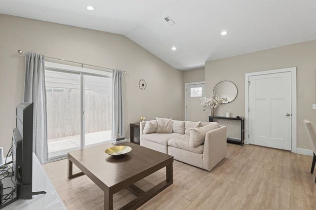 3308 E Aster St, Derby, KS 67037