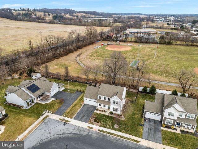 168 PARKSIDE DR, Annville, PA 17003