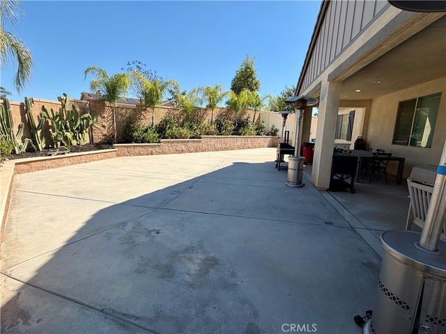 9401 Venetian, Jurupa Valley, CA 92509