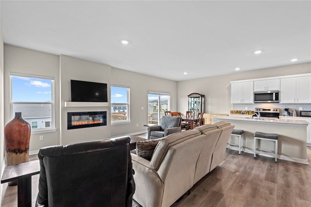 609 Maddie Lane, Tiffin, IA 52340