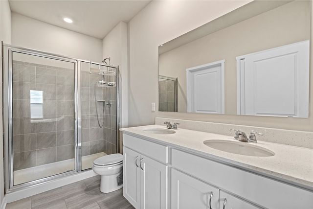 609 Maddie Lane, Tiffin, IA 52340