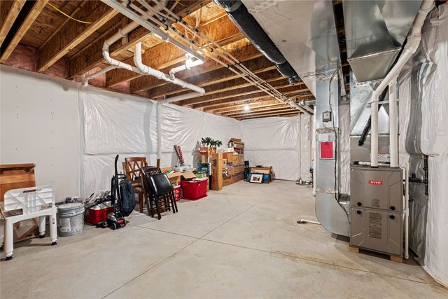 609 Maddie Lane, Tiffin, IA 52340