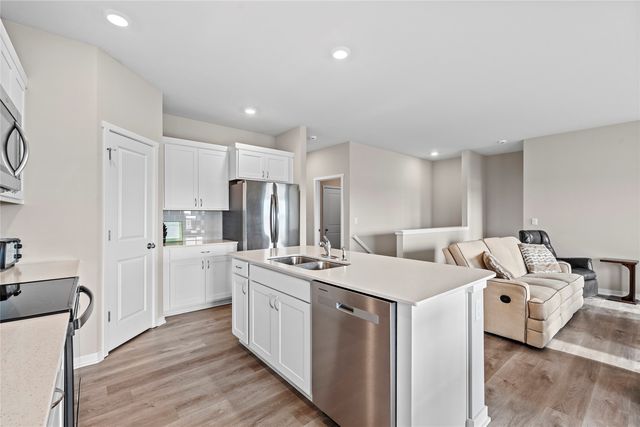 609 Maddie Lane, Tiffin, IA 52340