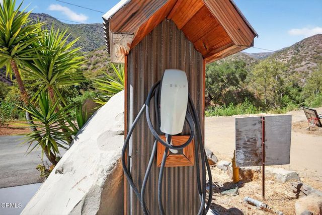 16096 Maricopa Highway, Ojai, CA 93023