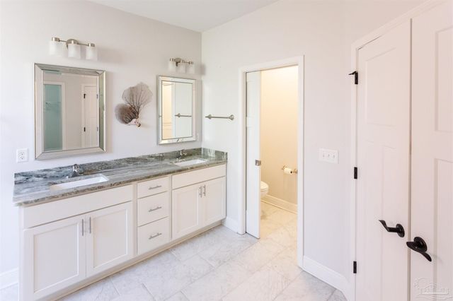 402 Bayshore Dr, Pensacola, FL 32507