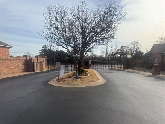 4013 NE 137th Street, Edmond, OK 73013