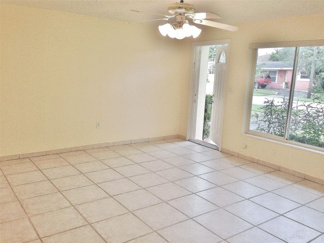 7510 NW 23rd Street, Sunrise, FL 33313