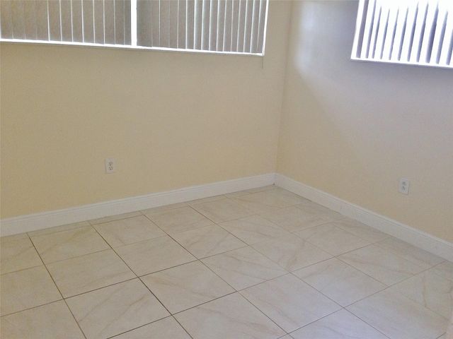 7510 NW 23rd Street, Sunrise, FL 33313