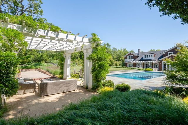 180 Romero Road, Woodside, CA 94062