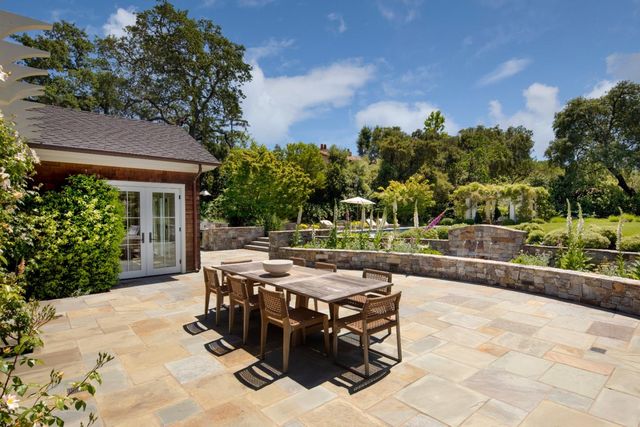 180 Romero Road, Woodside, CA 94062