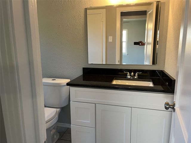 1500 Grace Street, Arlington, TX 76010