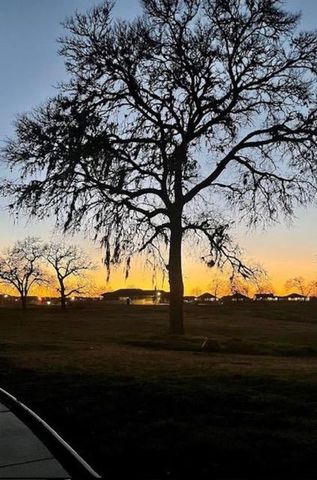 216 George Neggan LN, Bastrop, TX 78602