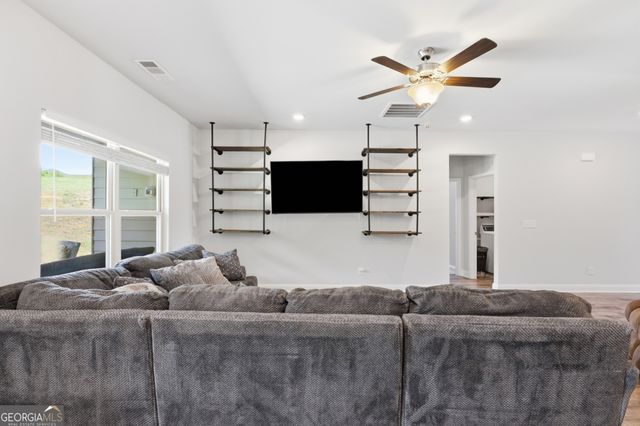 5911 Wauka Valley Pass, Clermont, GA 30527