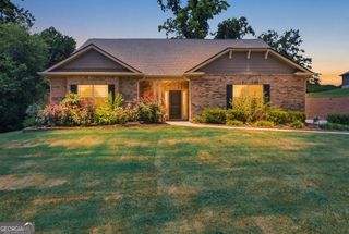 5911 Wauka Valley Pass, Clermont, GA 30527