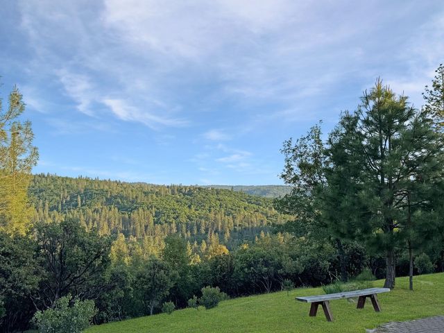 10095 Birchville Rd, Nevada City, CA 95959