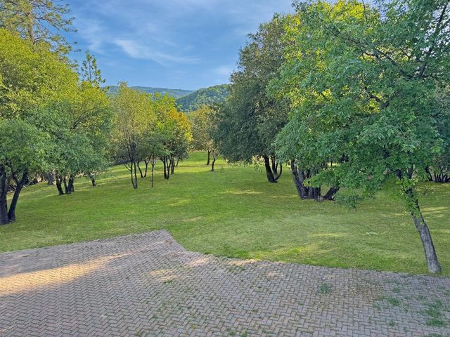 10095 Birchville Rd, Nevada City, CA 95959