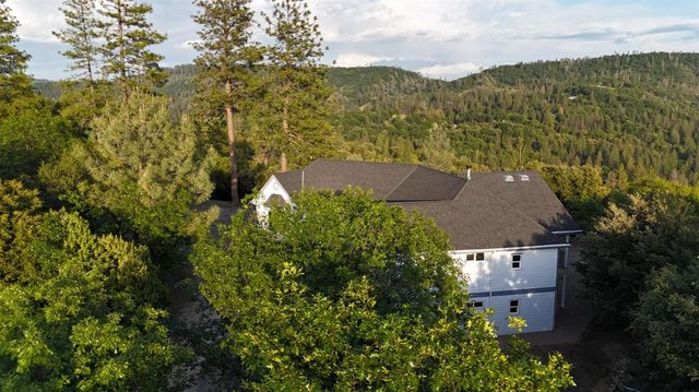 10095 Birchville Rd, Nevada City, CA 95959