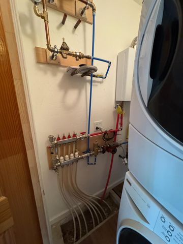 10095 Birchville Rd, Nevada City, CA 95959