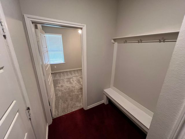 816 N 3rd Street, Wolfforth, TX 79382