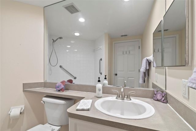 1200 COUNTRY CLUB DRIVE 1301, Largo, FL 33771