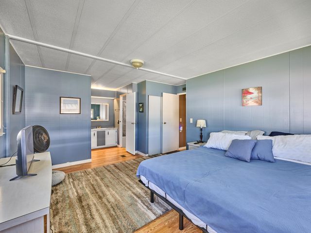 7829 SE Eagle Avenue, Hobe Sound, FL 33455