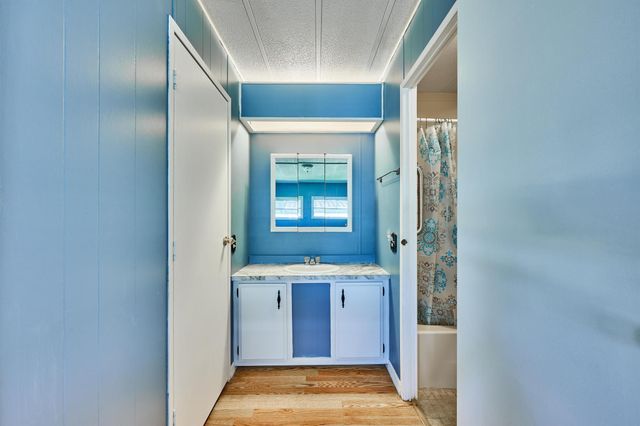 7829 SE Eagle Avenue, Hobe Sound, FL 33455