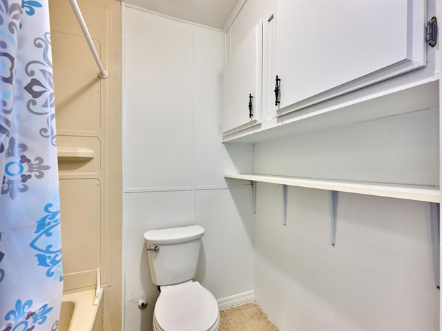 7829 SE Eagle Avenue, Hobe Sound, FL 33455