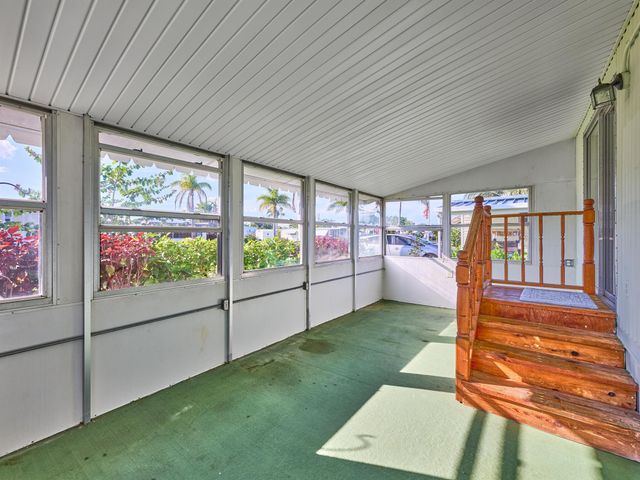 7829 SE Eagle Avenue, Hobe Sound, FL 33455