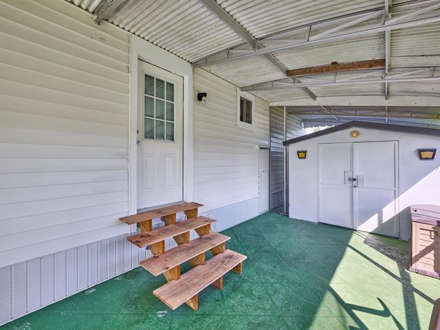 7829 SE Eagle Avenue, Hobe Sound, FL 33455