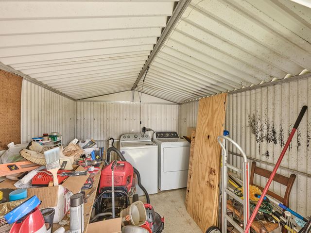 7829 SE Eagle Avenue, Hobe Sound, FL 33455