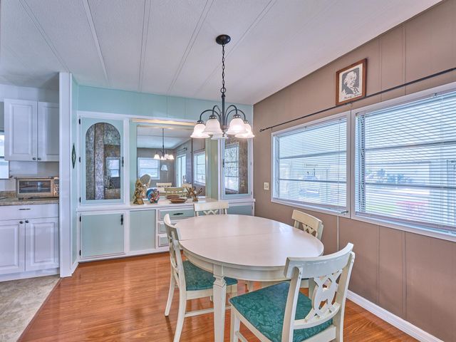 7829 SE Eagle Avenue, Hobe Sound, FL 33455